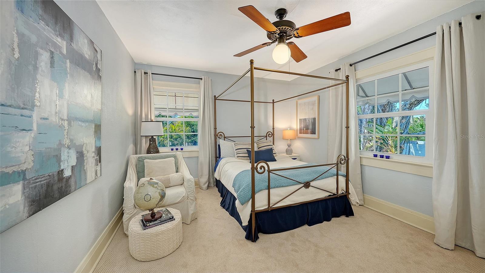 Image 38 of 62 For 547 Shore Drive