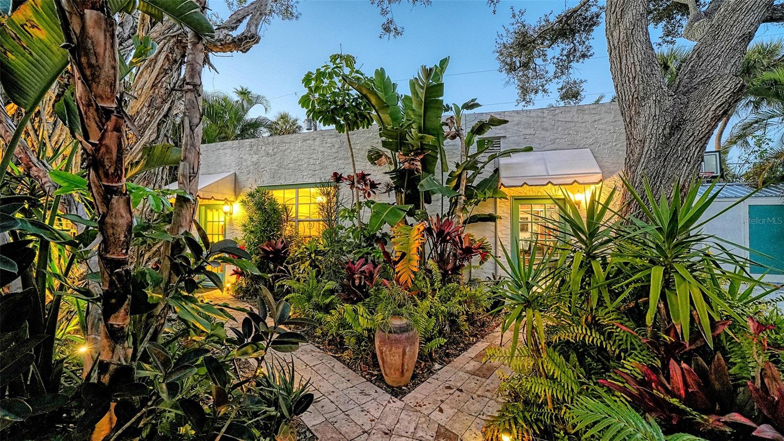 Image 57 of 62 For 547 Shore Drive