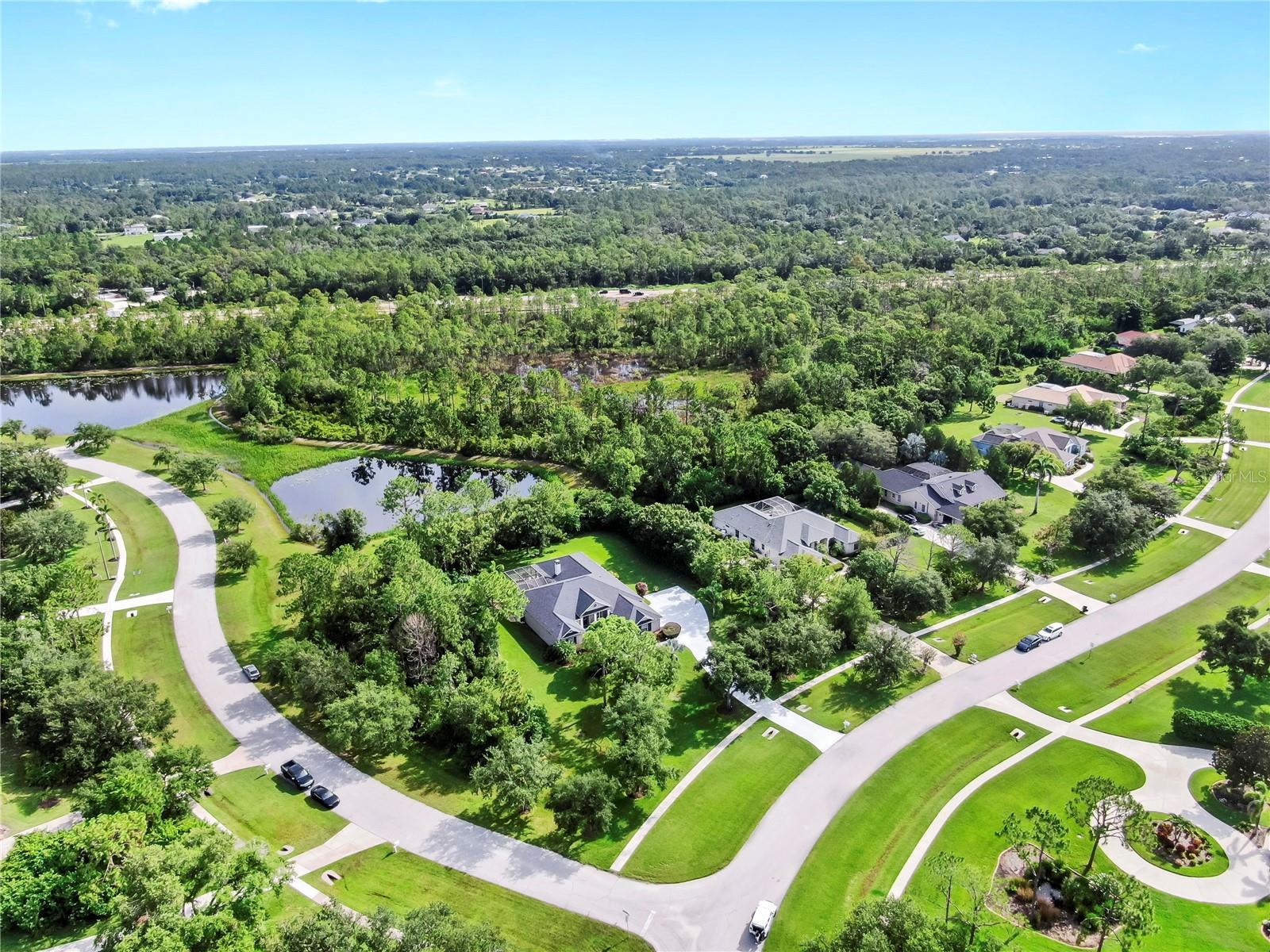 Image 3 of 100 For 21803 Deer Pointe Crossing