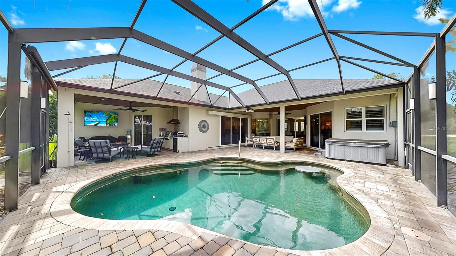 Image 44 of 100 For 21803 Deer Pointe Crossing