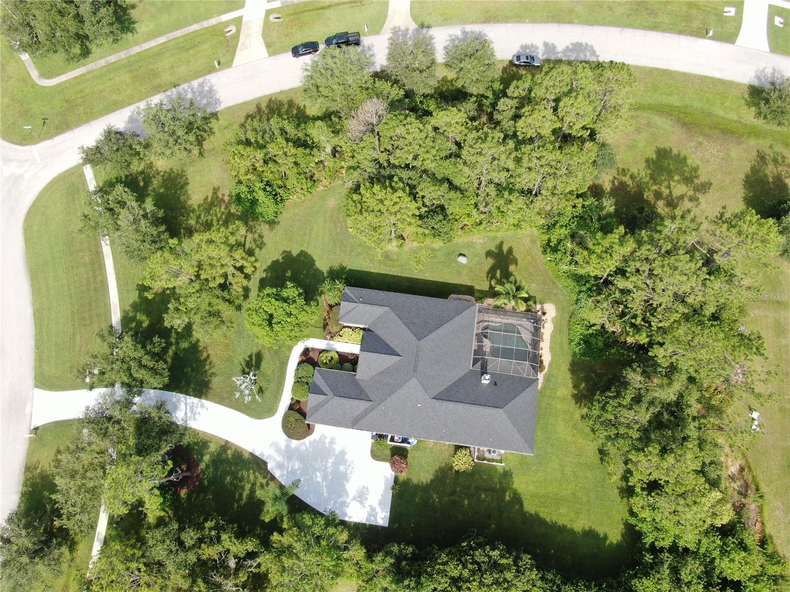 Image 5 of 100 For 21803 Deer Pointe Crossing