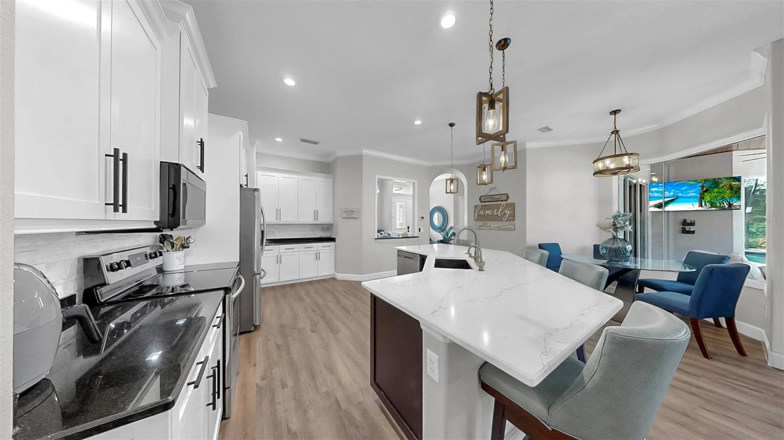 Image 70 of 100 For 21803 Deer Pointe Crossing