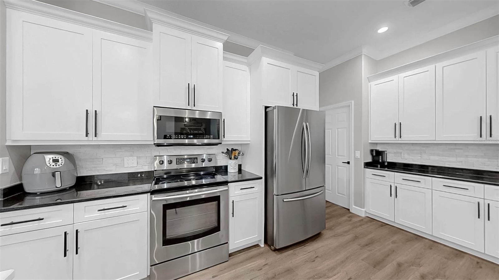 Image 75 of 100 For 21803 Deer Pointe Crossing