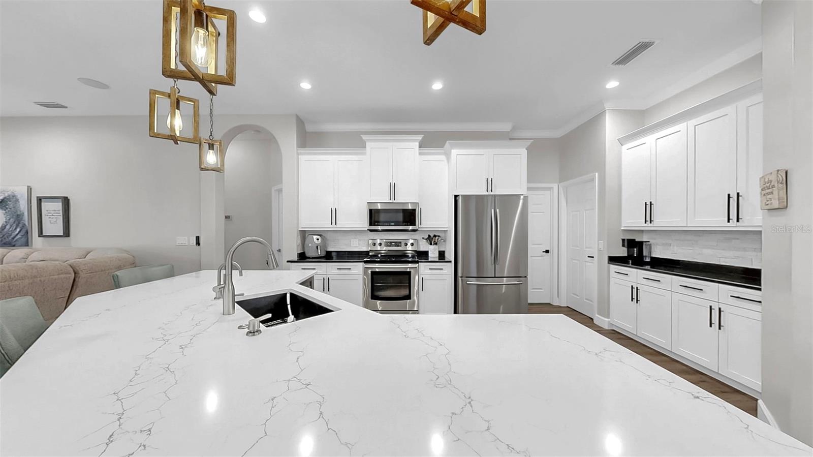 Image 80 of 100 For 21803 Deer Pointe Crossing