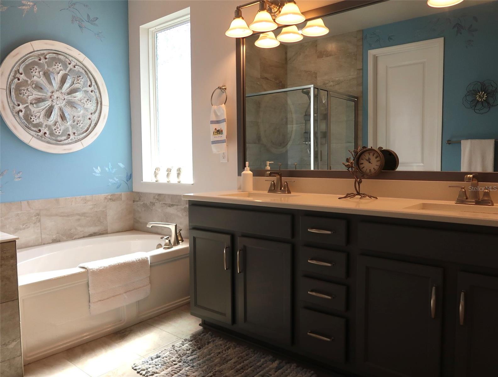 Image 13 of 17 For 2535 Fireflag Lane