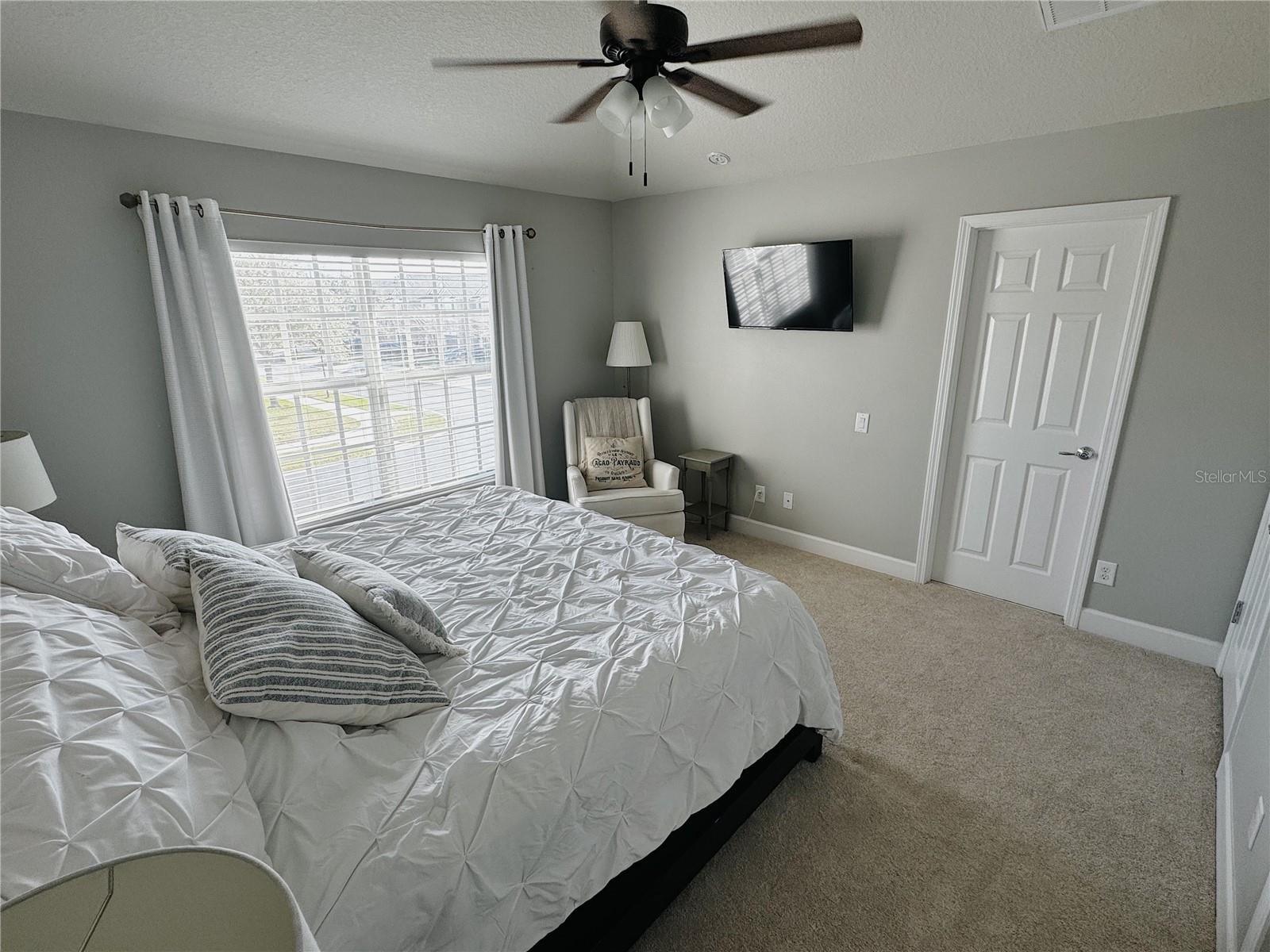 Image 17 of 28 For 6817 Charlotte Harbor Way