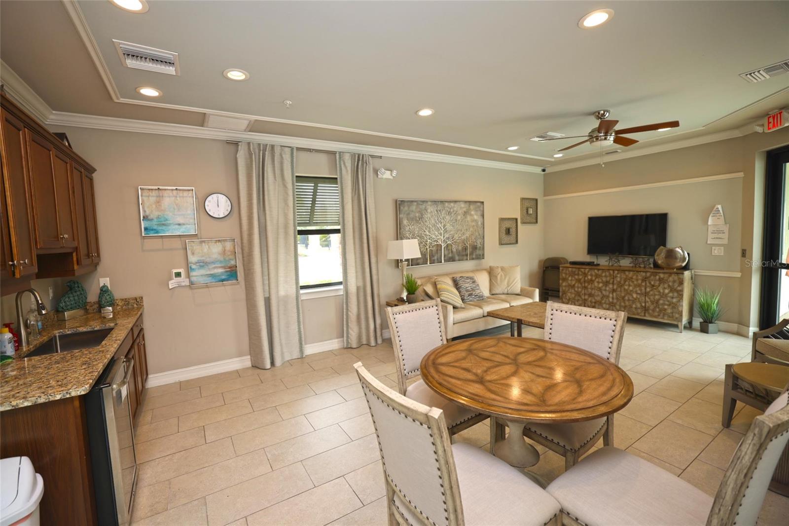 Image 33 of 37 For 11992 Blazing Star Drive