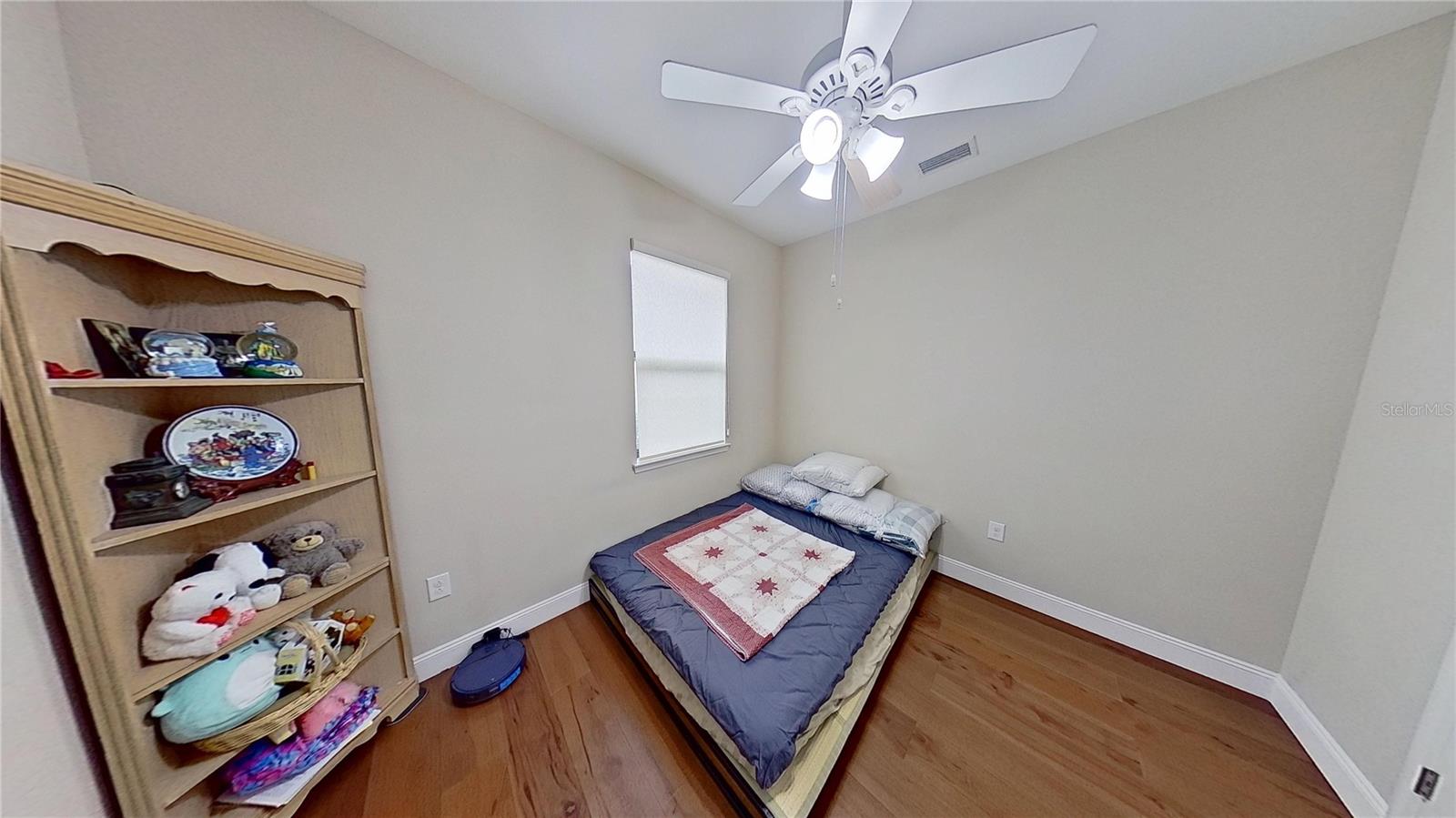 Image 5 of 37 For 11992 Blazing Star Drive