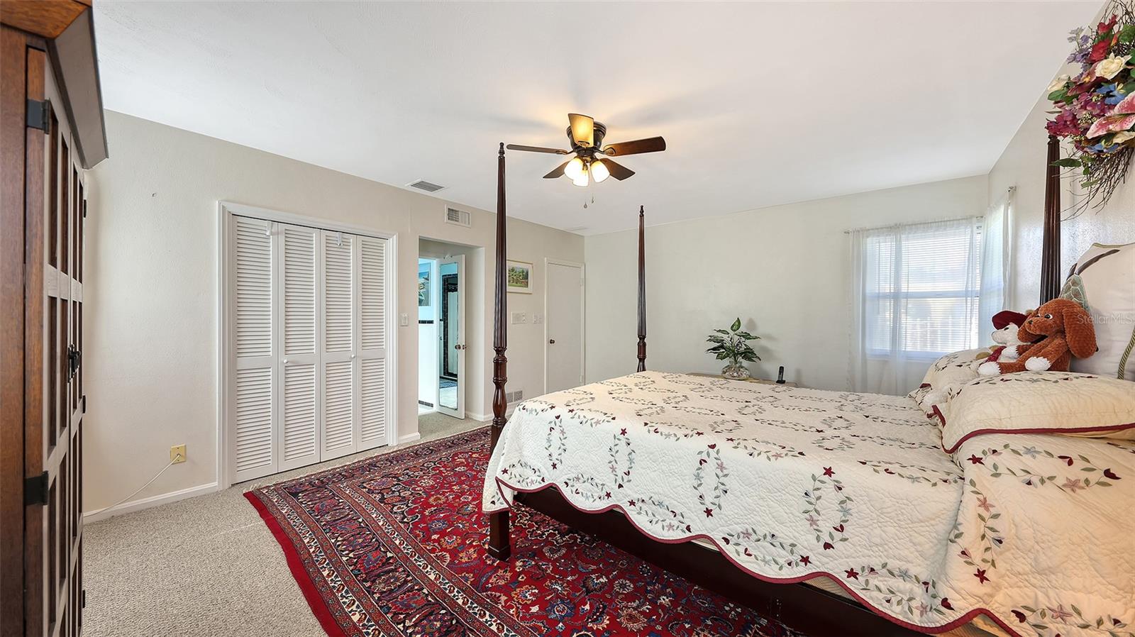 Image 6 of 40 For 844 Magellan Drive