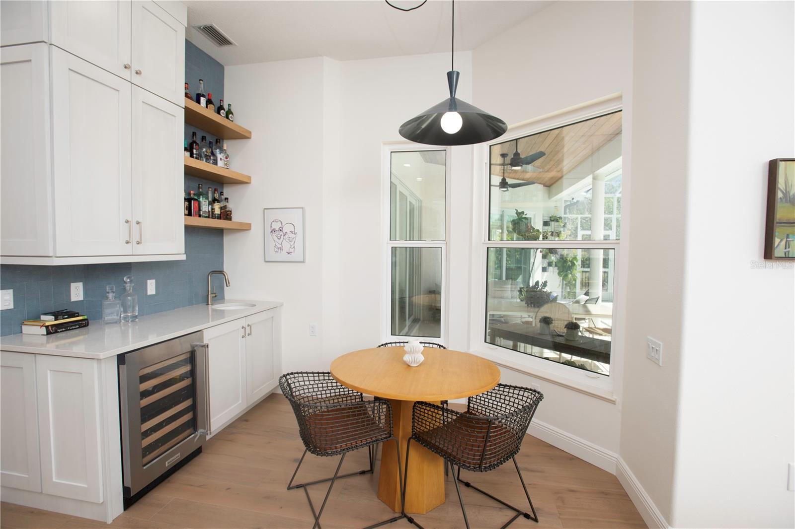 Image 10 of 37 For 4586 Del Sol Boulevard