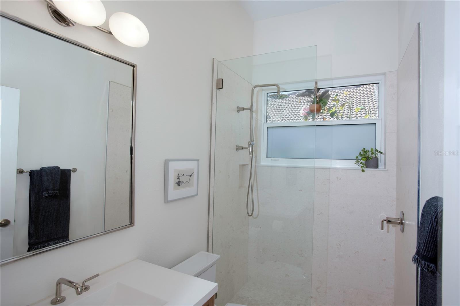 Image 29 of 37 For 4586 Del Sol Boulevard