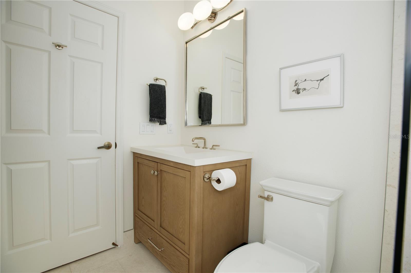 Image 30 of 37 For 4586 Del Sol Boulevard