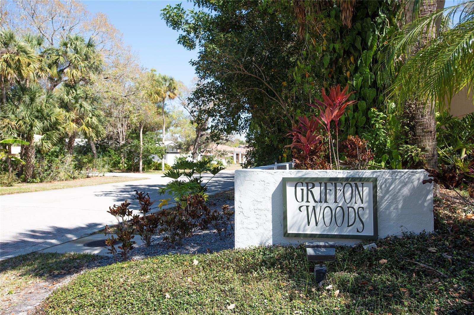 Image 35 of 37 For 4586 Del Sol Boulevard