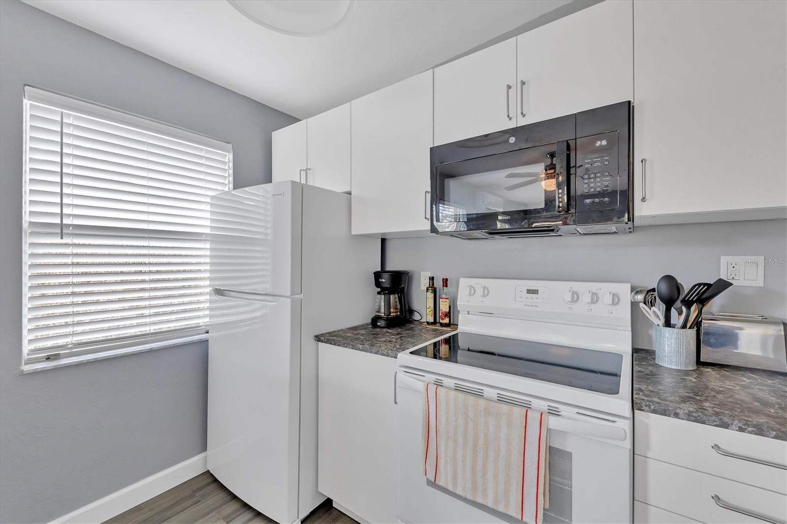 Image 19 of 28 For 2305 Novus Street