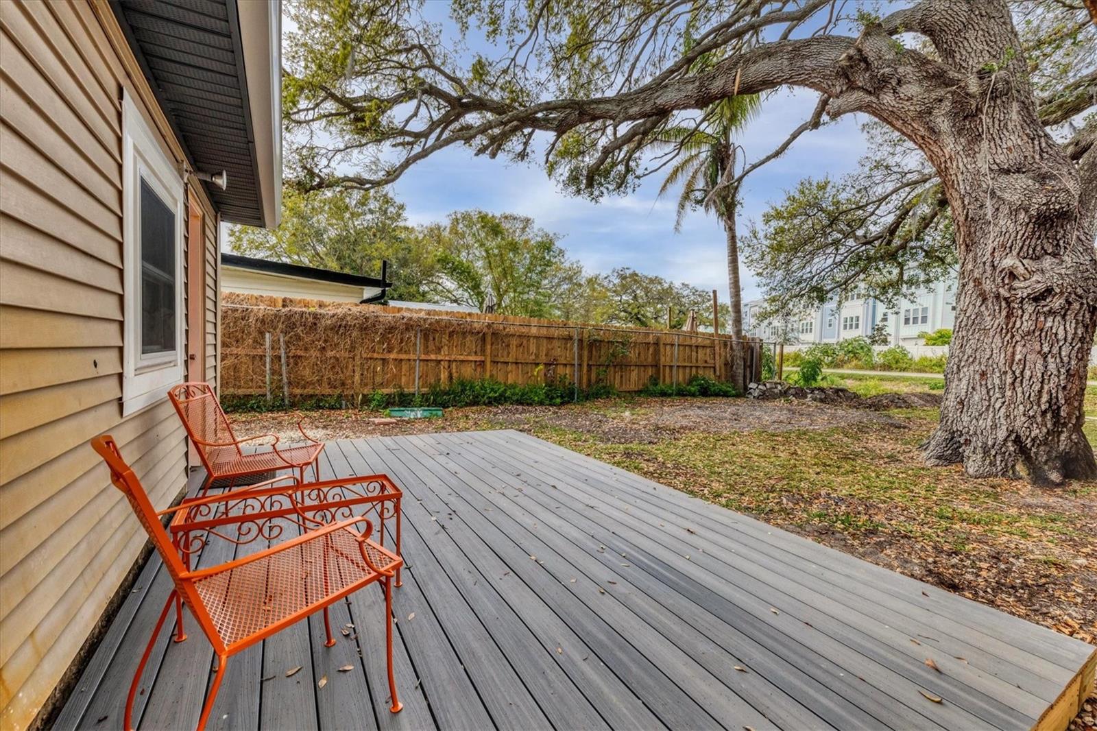 Image 21 of 28 For 2305 Novus Street