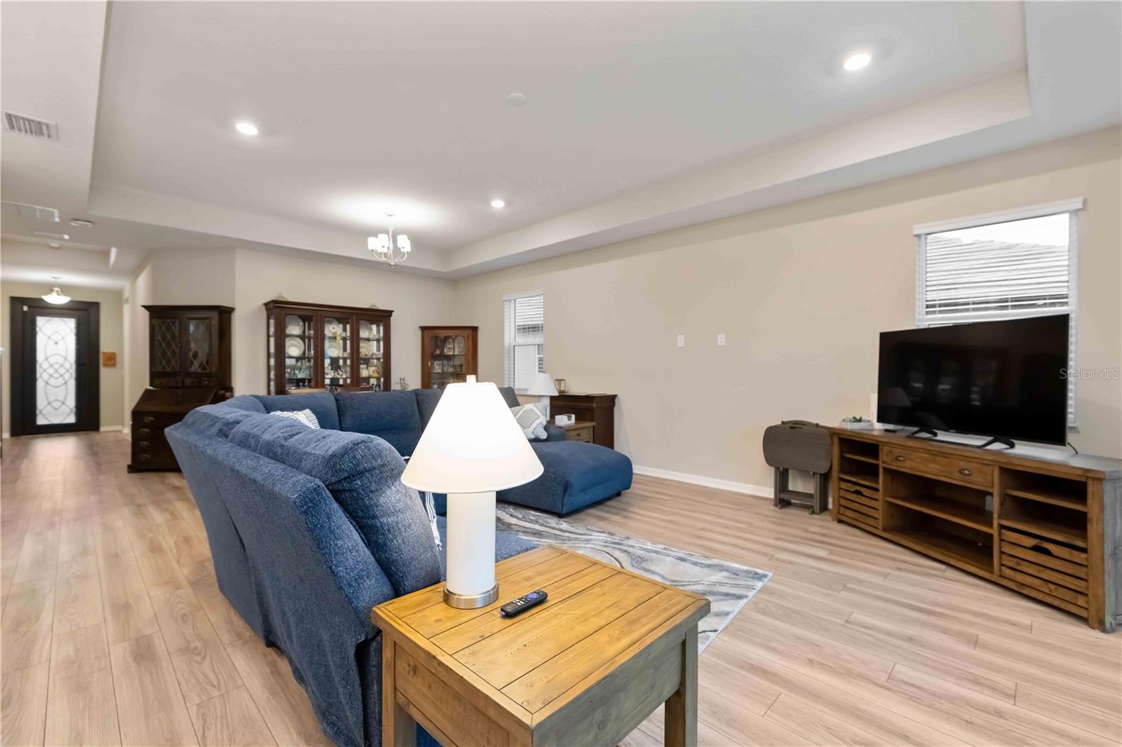 Image 11 of 49 For 17408 Savory Mist Circle