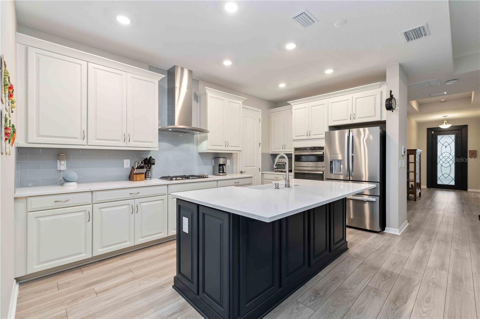 Image 14 of 49 For 17408 Savory Mist Circle