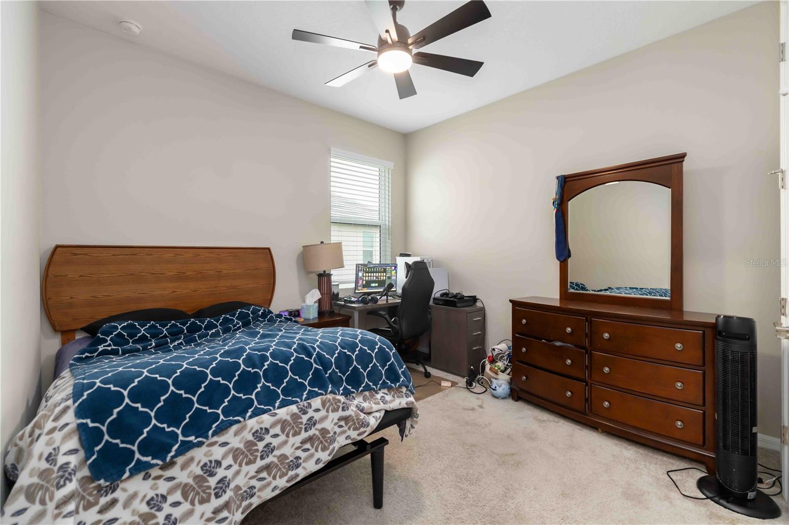 Image 25 of 49 For 17408 Savory Mist Circle