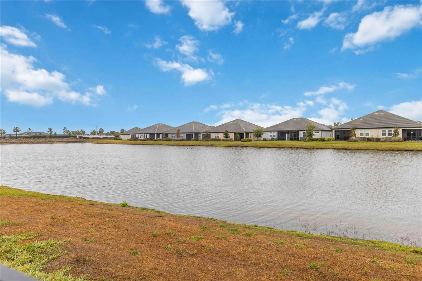 Image 41 of 49 For 17408 Savory Mist Circle