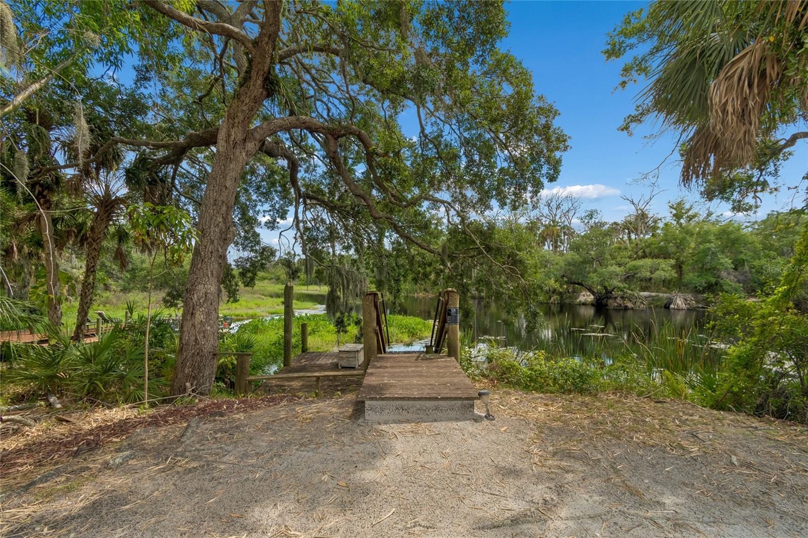Image 15 of 26 For 7122 68th Drive E
