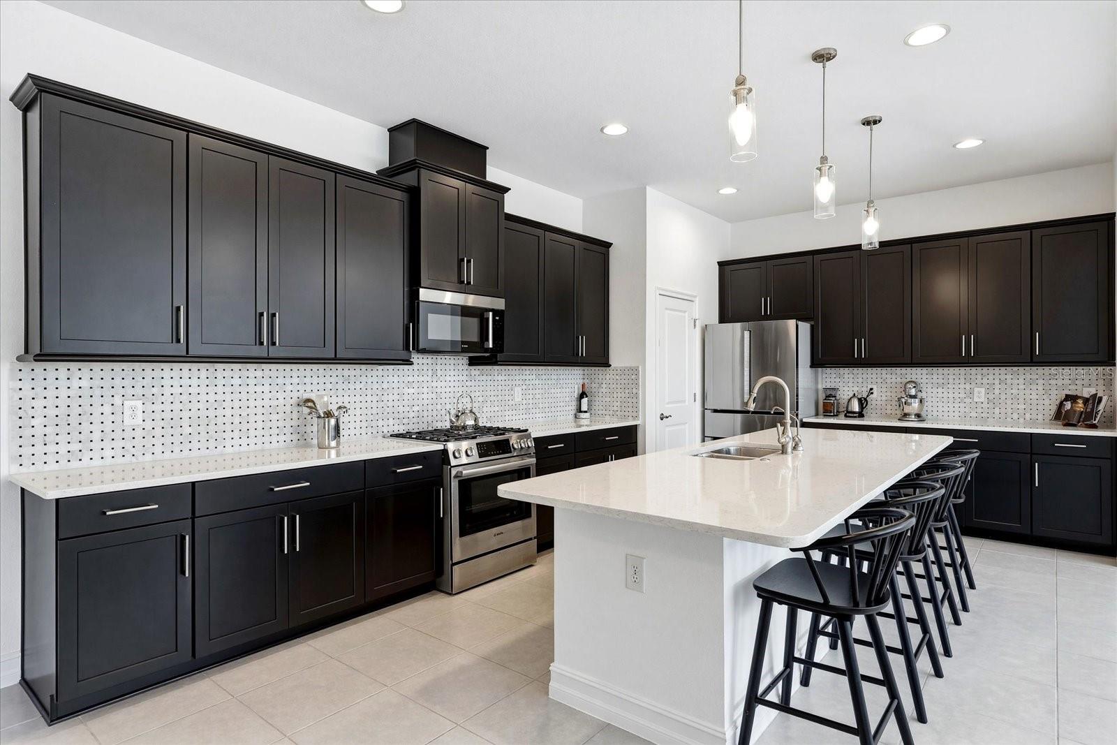 Image 16 of 80 For 12022 Medley Terrace