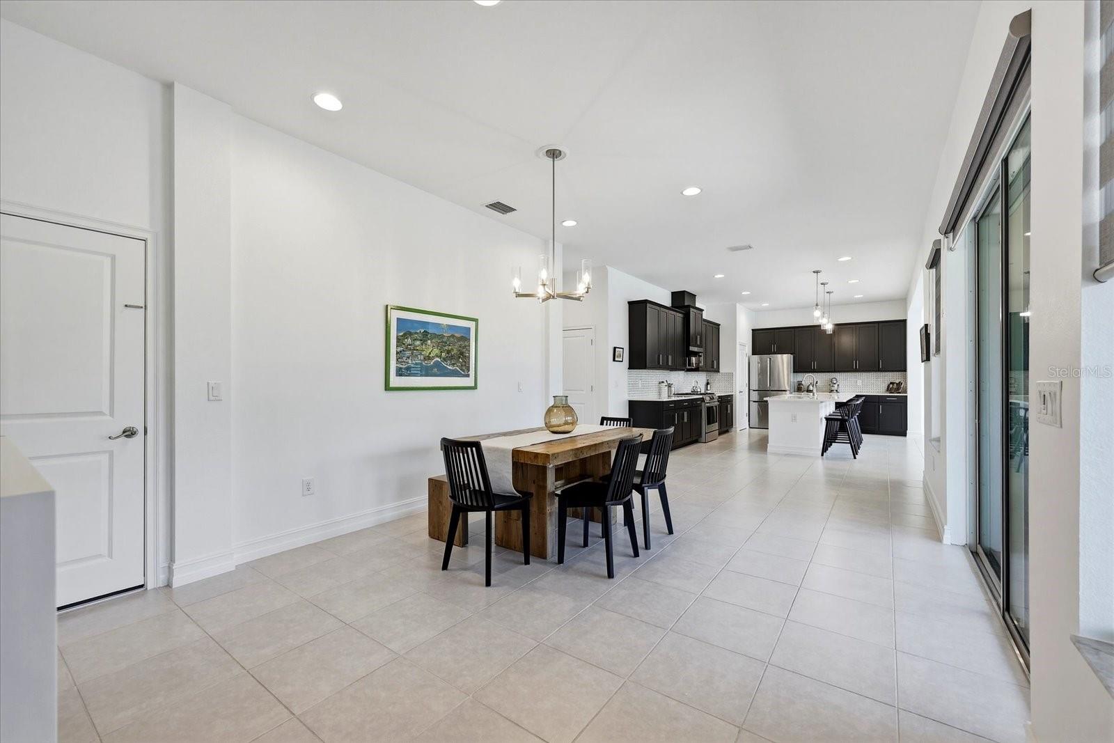 Image 23 of 80 For 12022 Medley Terrace