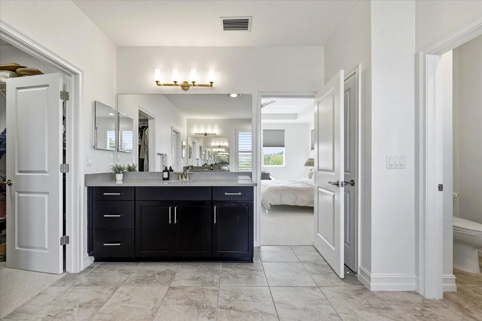 Image 37 of 80 For 12022 Medley Terrace