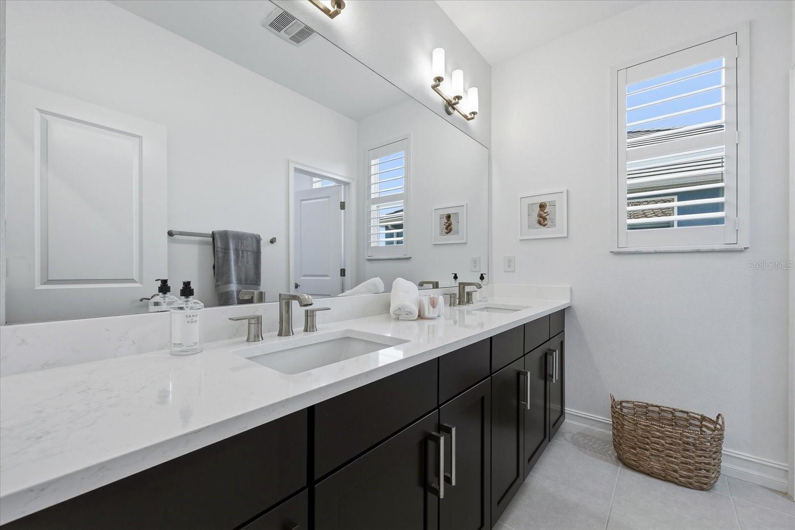 Image 40 of 80 For 12022 Medley Terrace