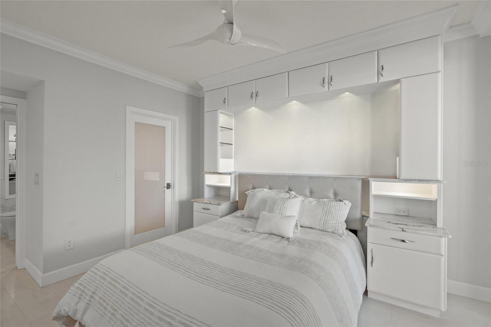 Image 29 of 47 For 1280 Dolphin Bay Way 402