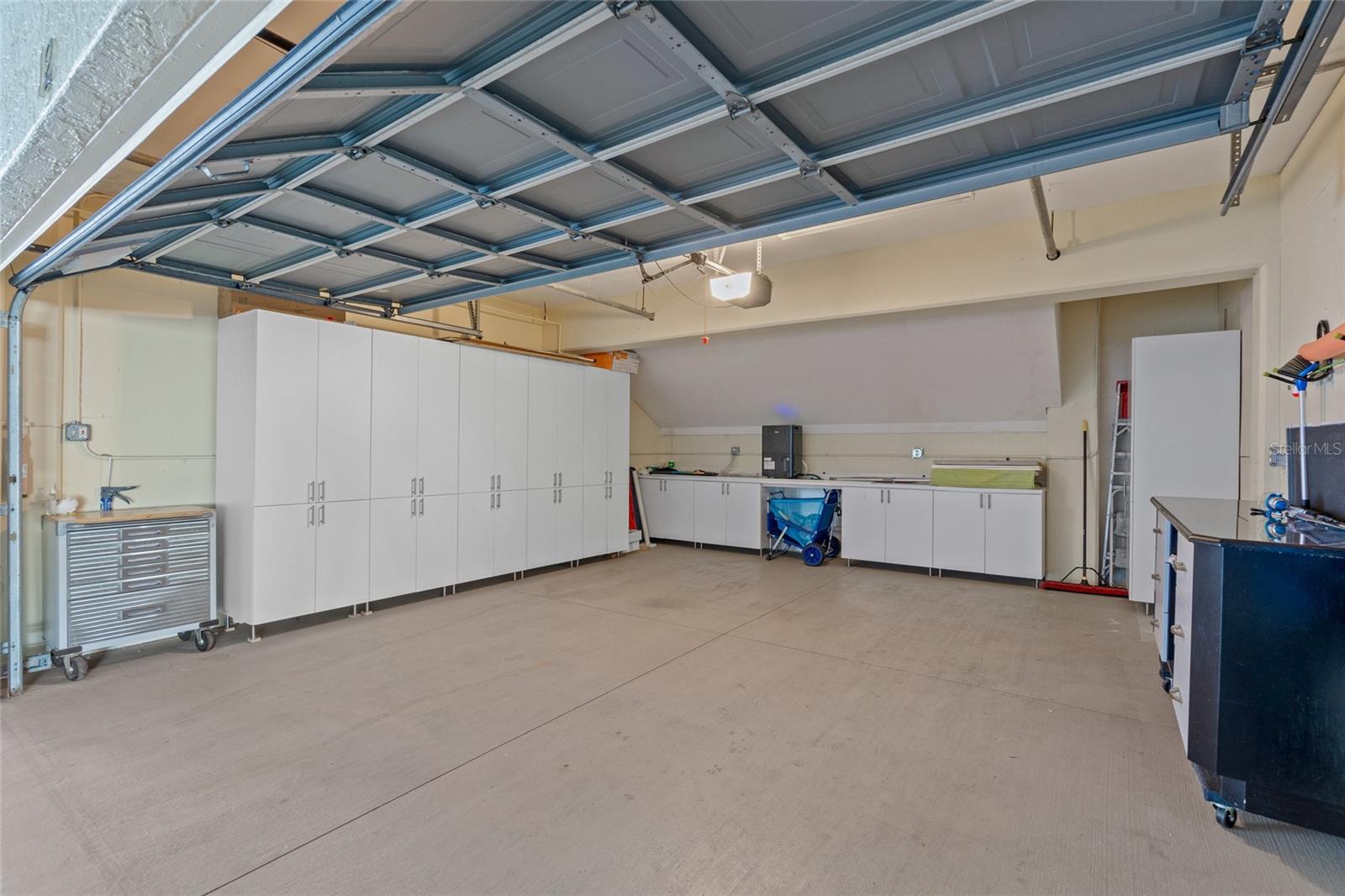 Image 34 of 47 For 1280 Dolphin Bay Way 402