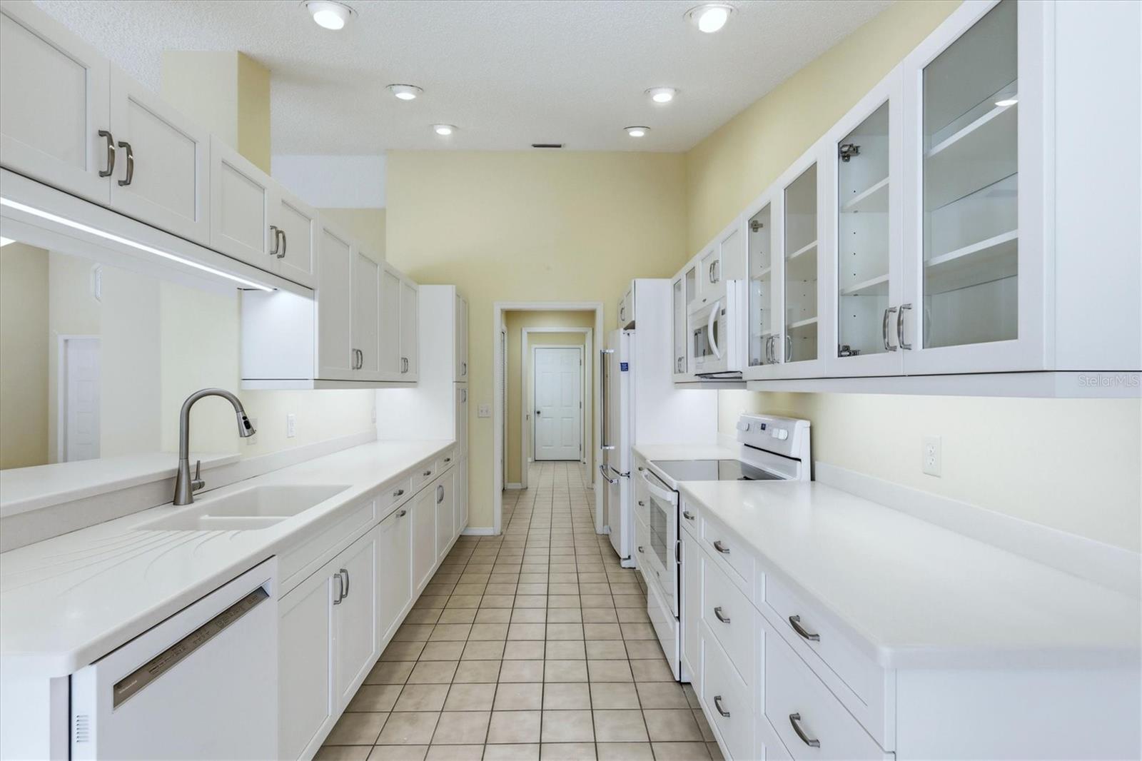 Image 12 of 41 For 1041 Beckley Circle