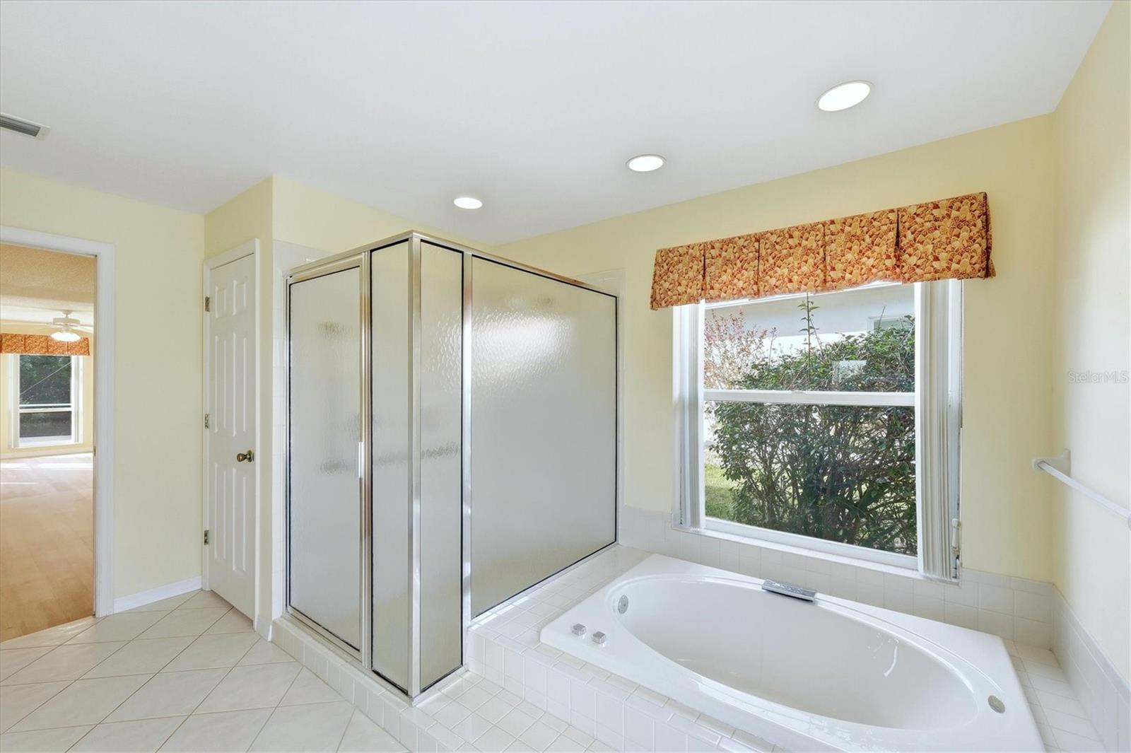 Image 20 of 41 For 1041 Beckley Circle