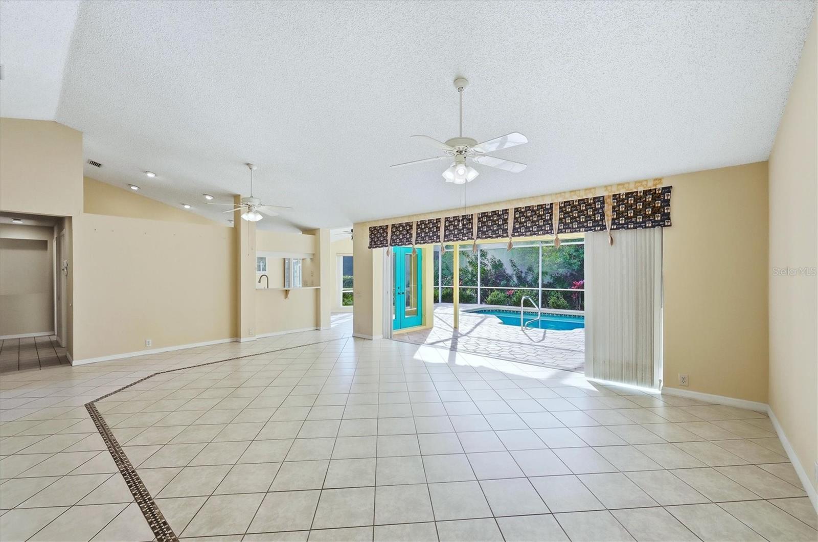 Image 8 of 41 For 1041 Beckley Circle