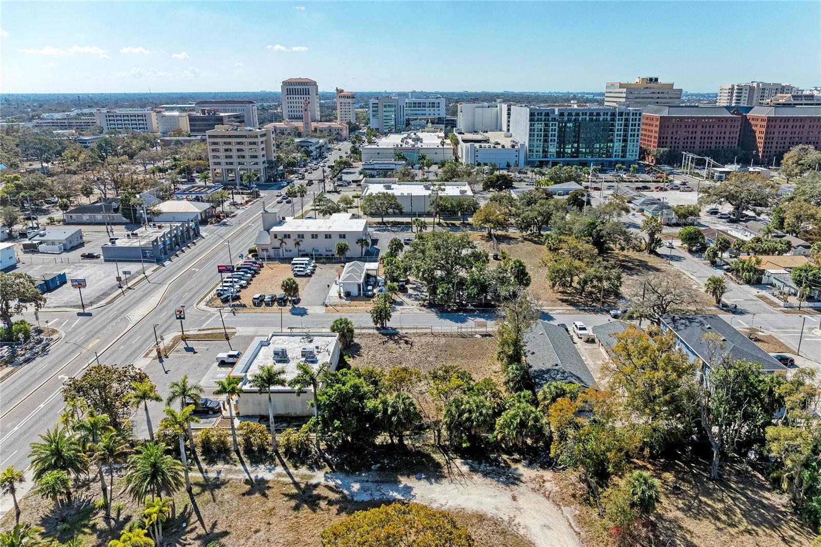 Image 17 of 25 For 1923 5th Street