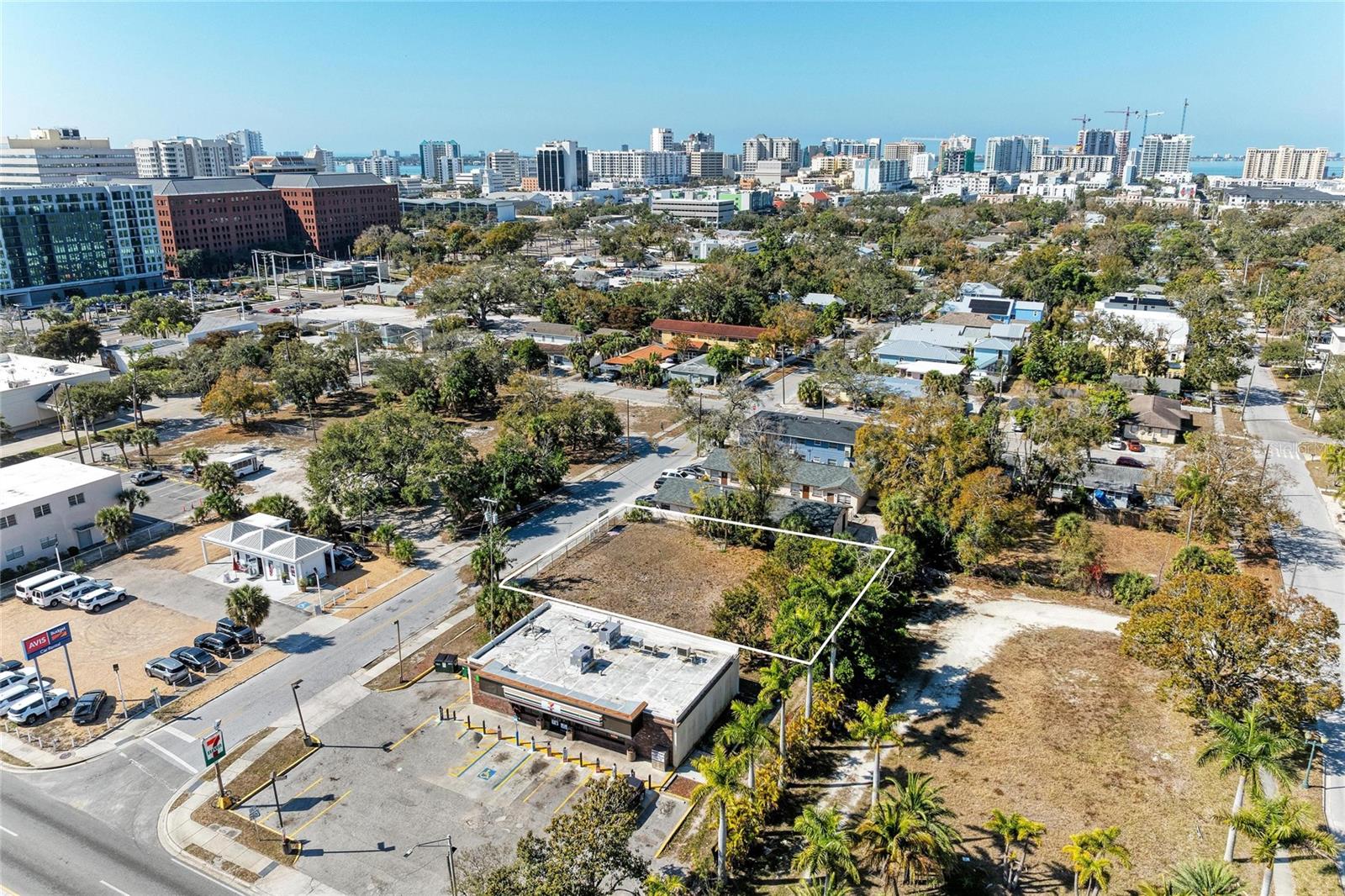 Image 9 of 25 For 1923 5th Street