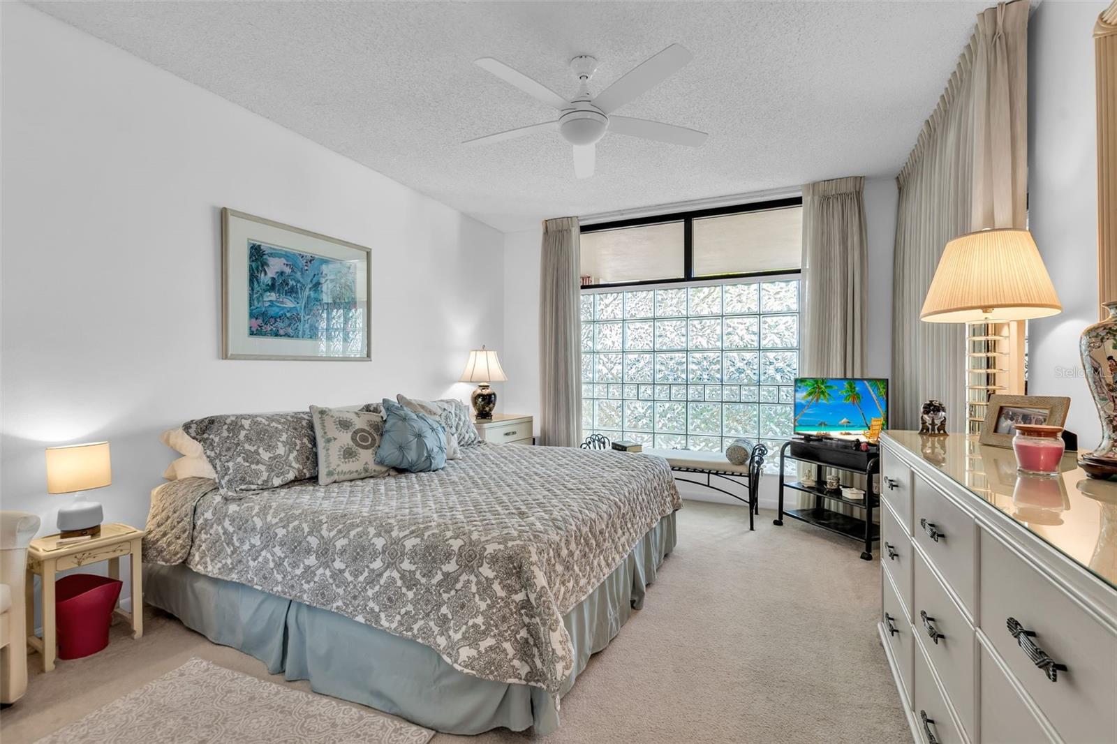 Image 39 of 69 For 2110 Harbourside Drive 523