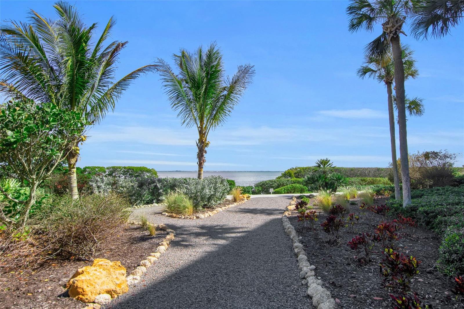 Image 56 of 69 For 2110 Harbourside Drive 523