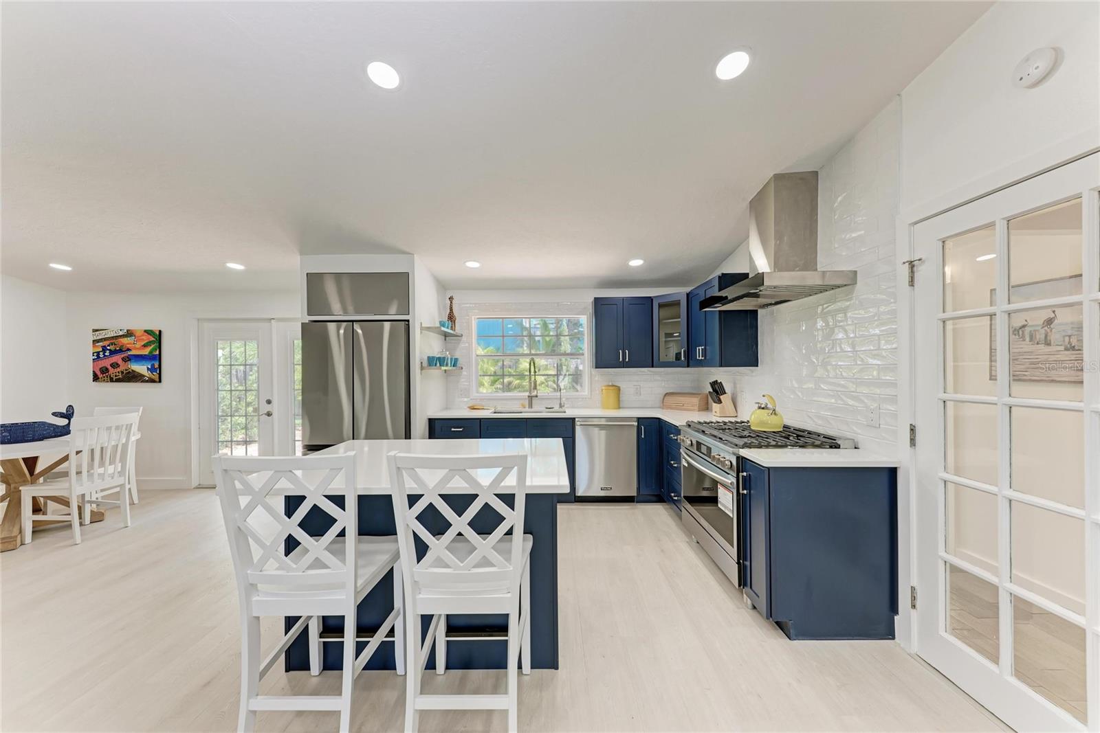 Image 12 of 58 For 6931 Magellan Way