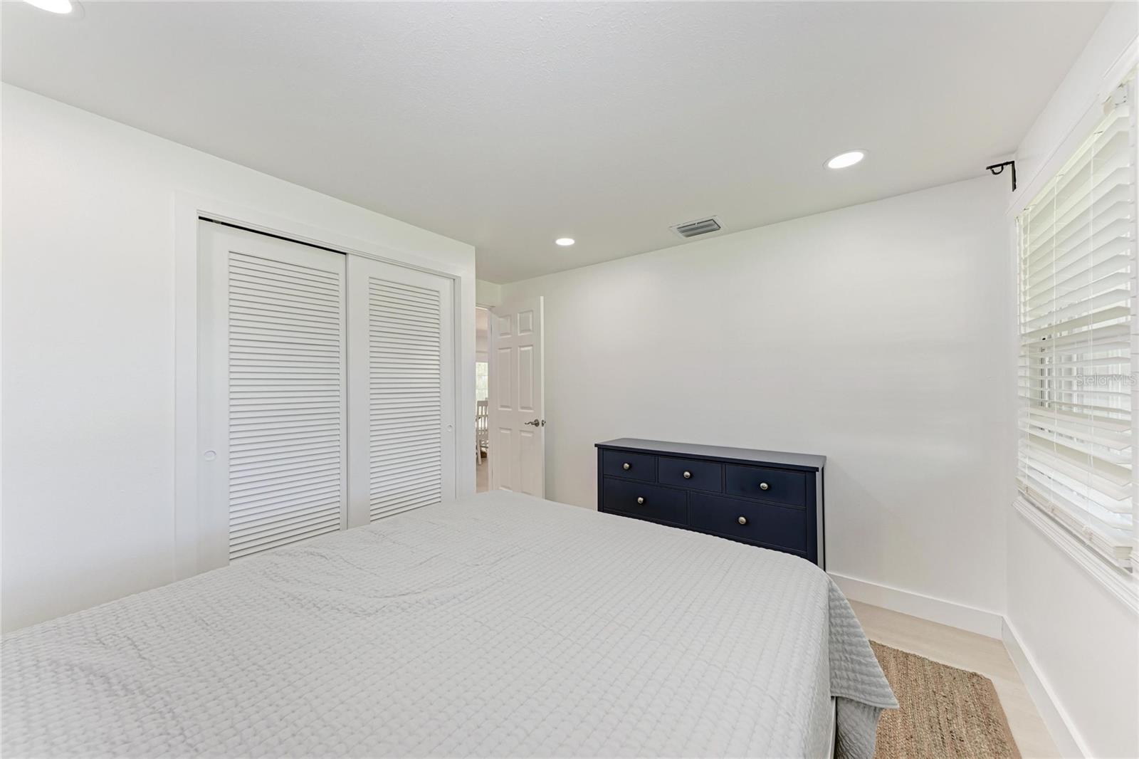 Image 25 of 58 For 6931 Magellan Way