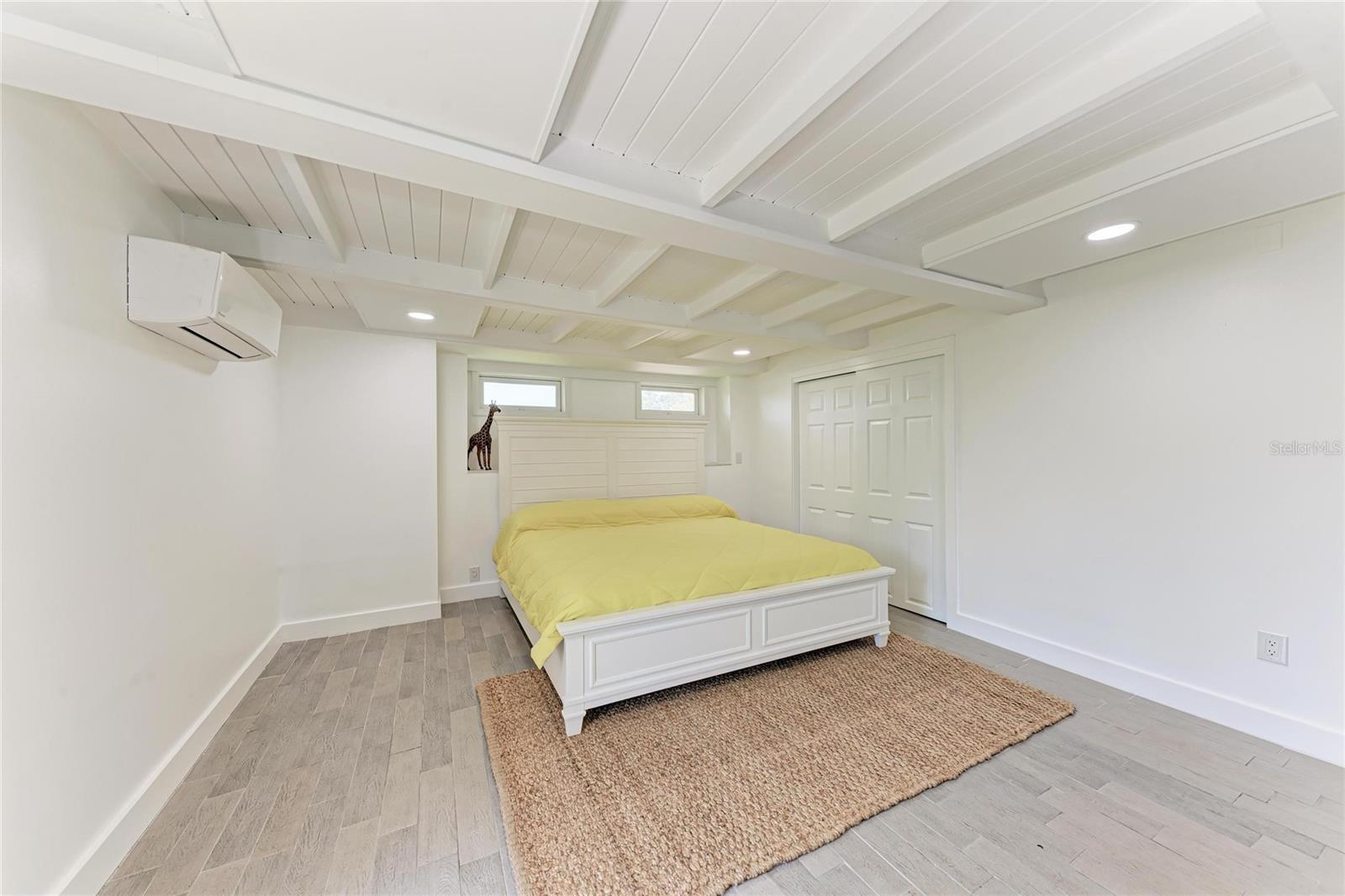 Image 31 of 58 For 6931 Magellan Way