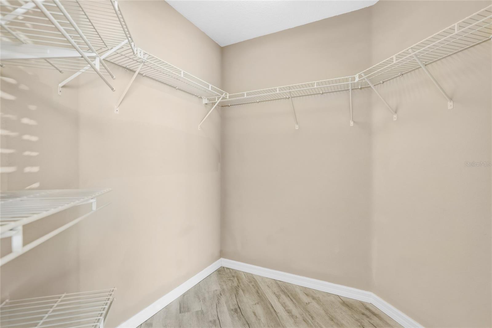 Image 21 of 30 For 11639 Old Florida Lane