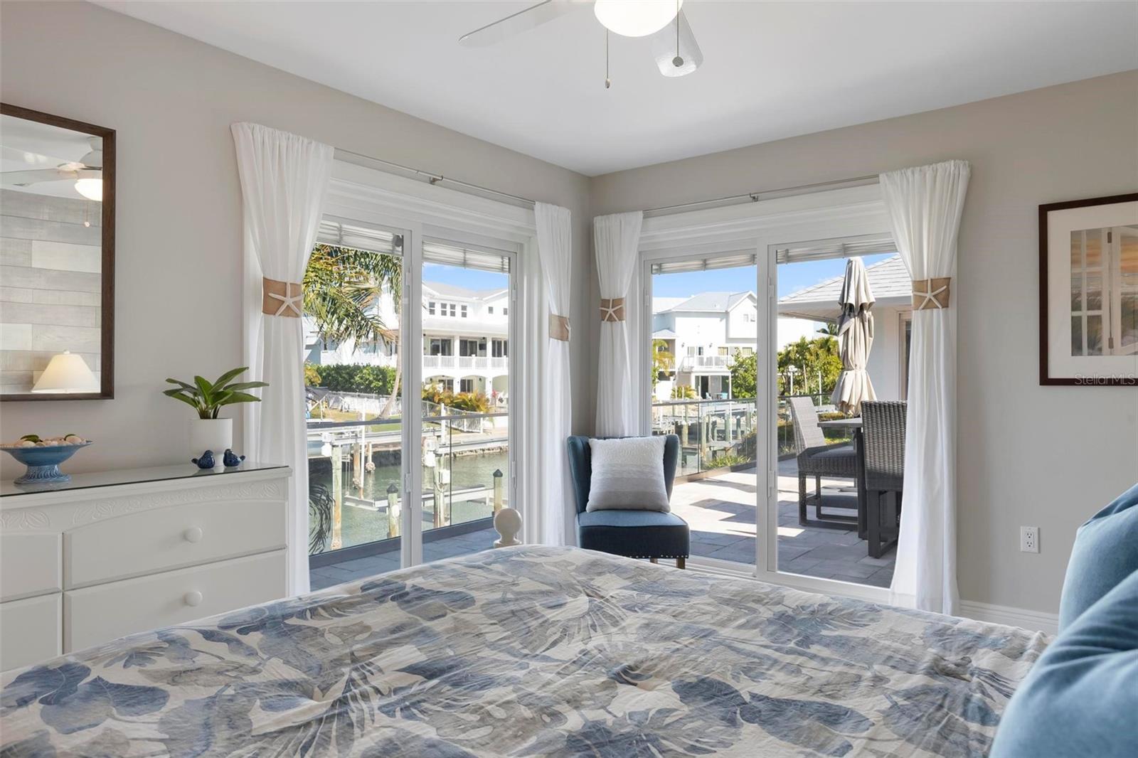 Image 32 of 81 For 607 North Point Drive