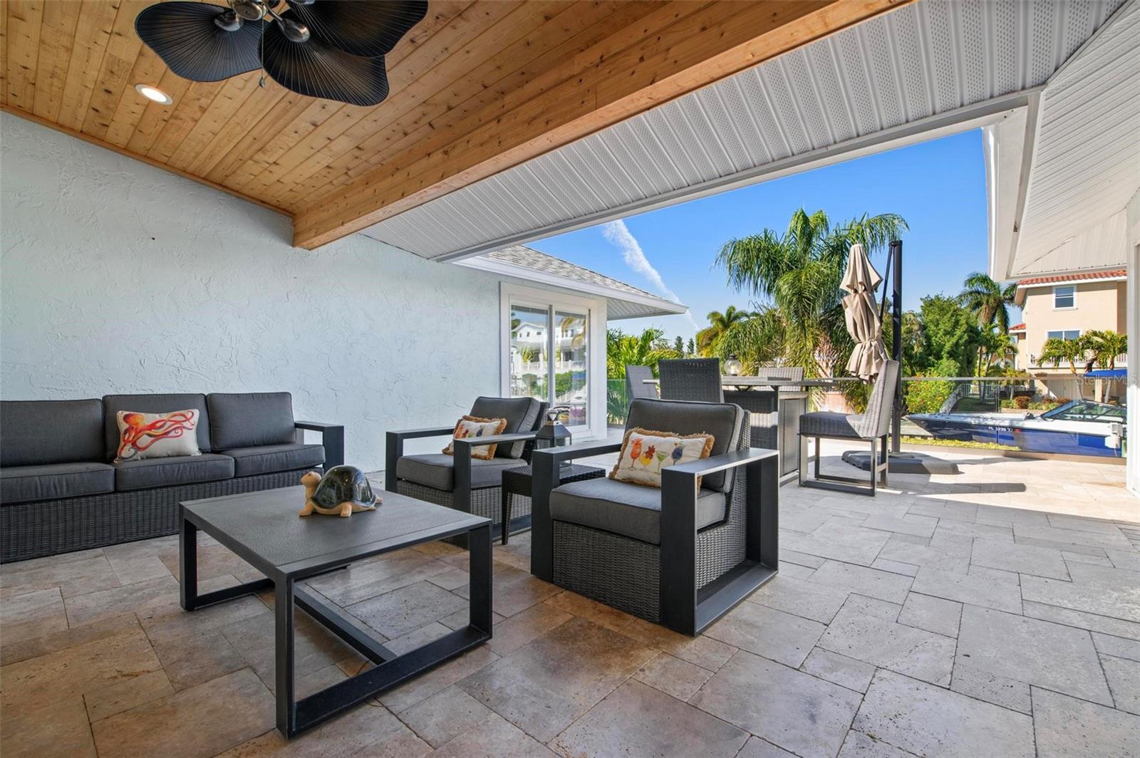 Image 37 of 81 For 607 North Point Drive