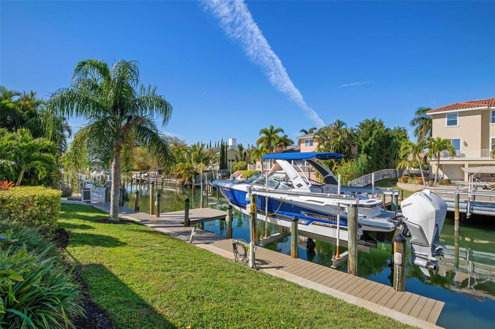 Image 46 of 81 For 607 North Point Drive