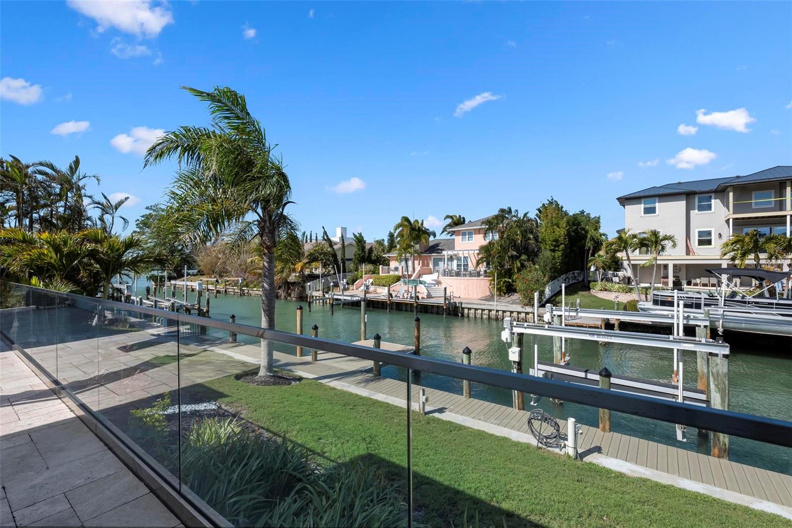 Image 49 of 81 For 607 North Point Drive