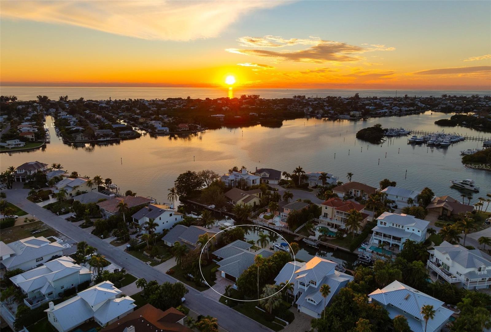 Image 59 of 81 For 607 North Point Drive