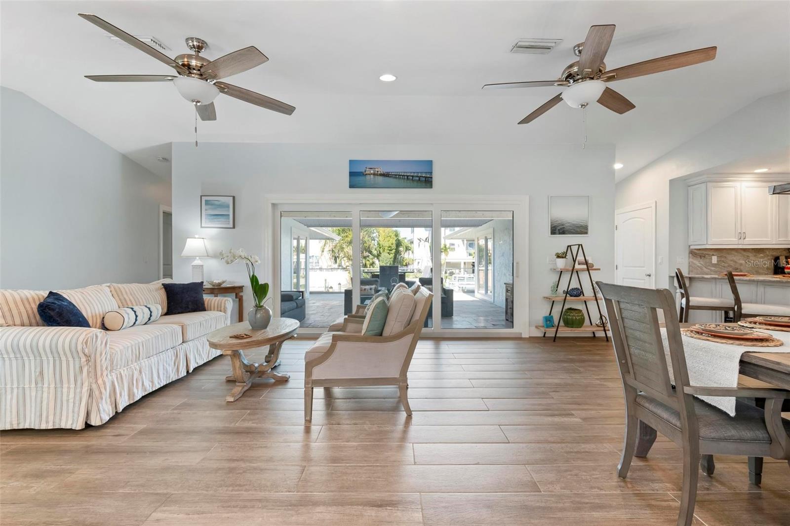 Image 6 of 81 For 607 North Point Drive