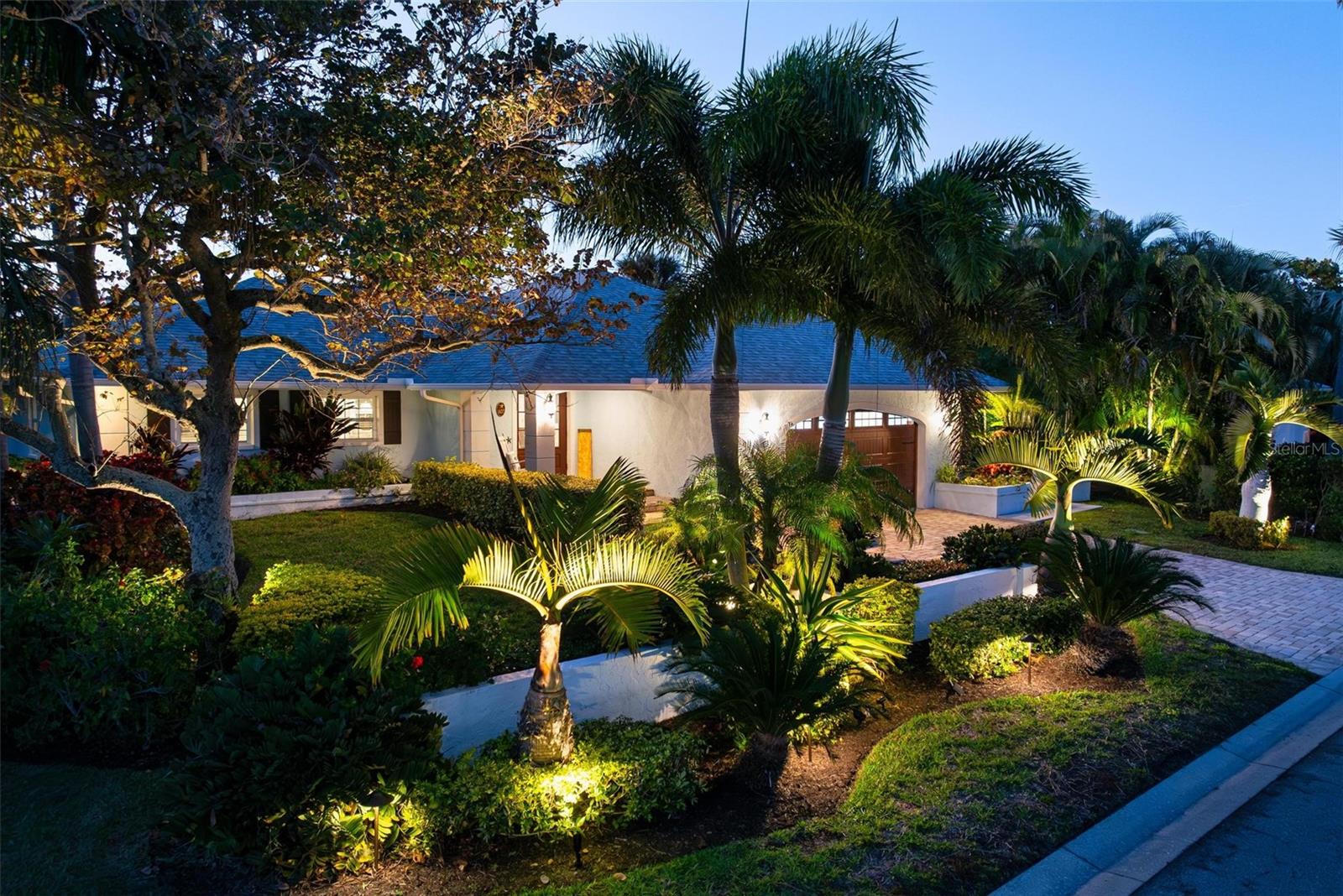 Image 63 of 81 For 607 North Point Drive