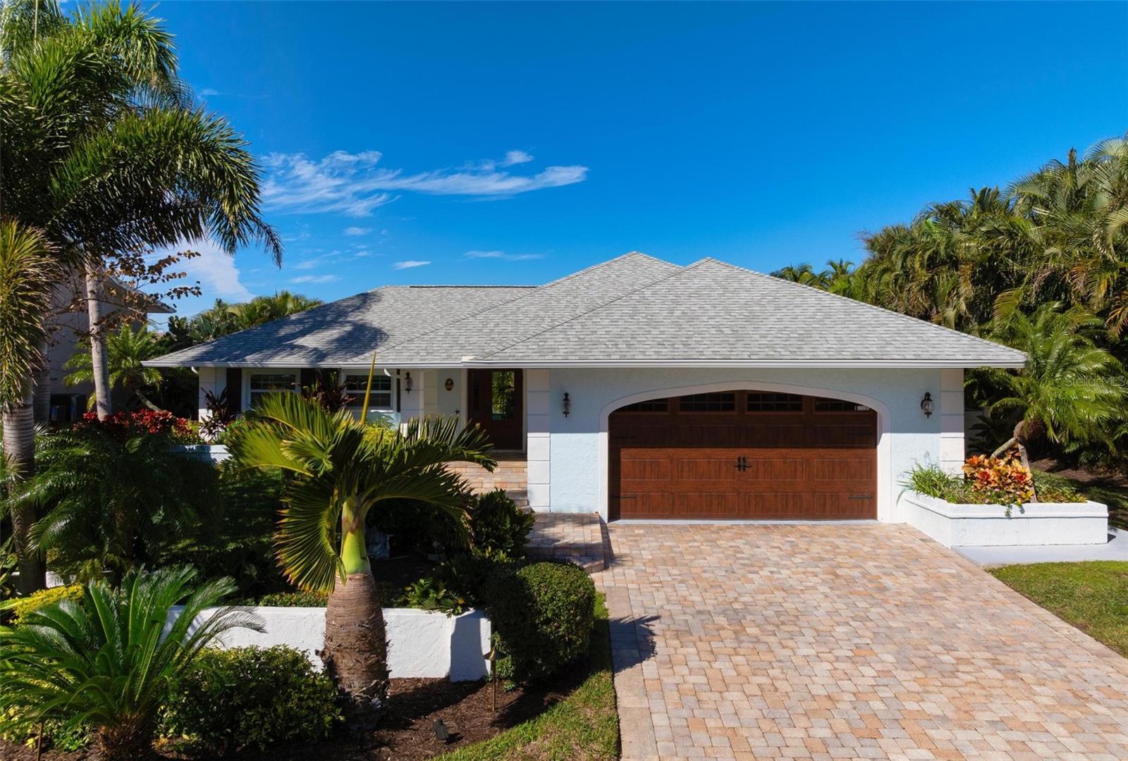 Image 69 of 81 For 607 North Point Drive