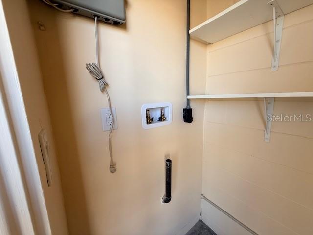 Image 9 of 18 For 747 Saint Judes Drive S 2